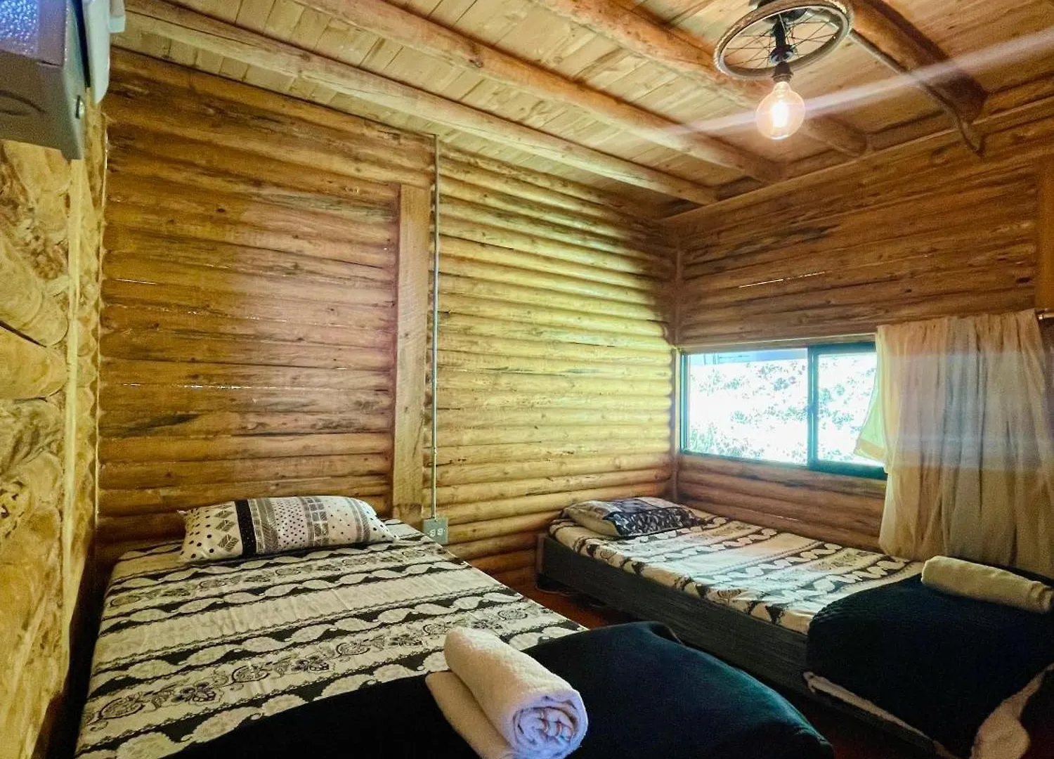 Luxury tent La Bambina Cabana Glamping Guarne