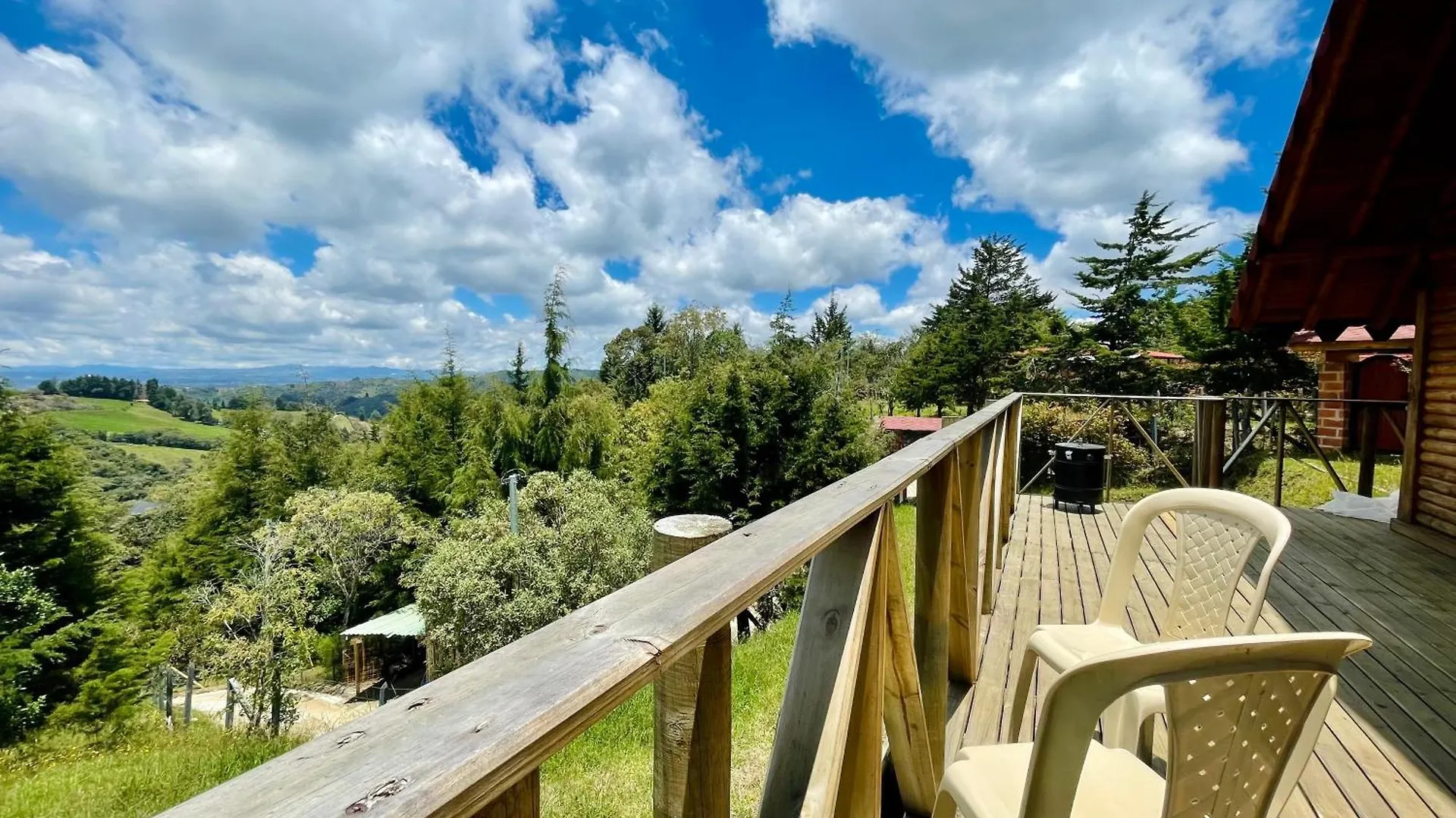 Luxury tent La Bambina Cabana Glamping Guarne