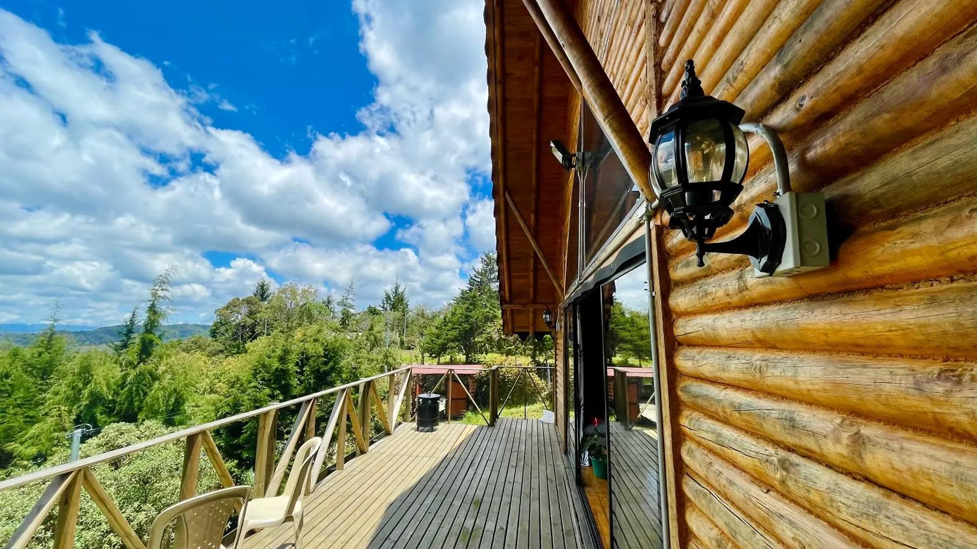 La Bambina Cabana Glamping Guarne Luxury tent